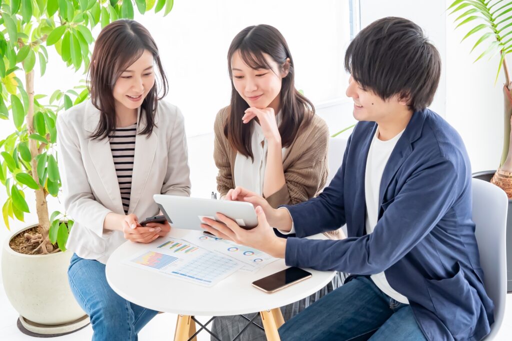 自社に合う補助金・助成金を絞り込む4つの判断軸